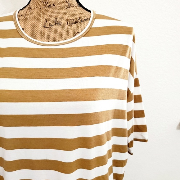 LULAROE Classic tee gold and beige stripes XS - Picture 4 of 7